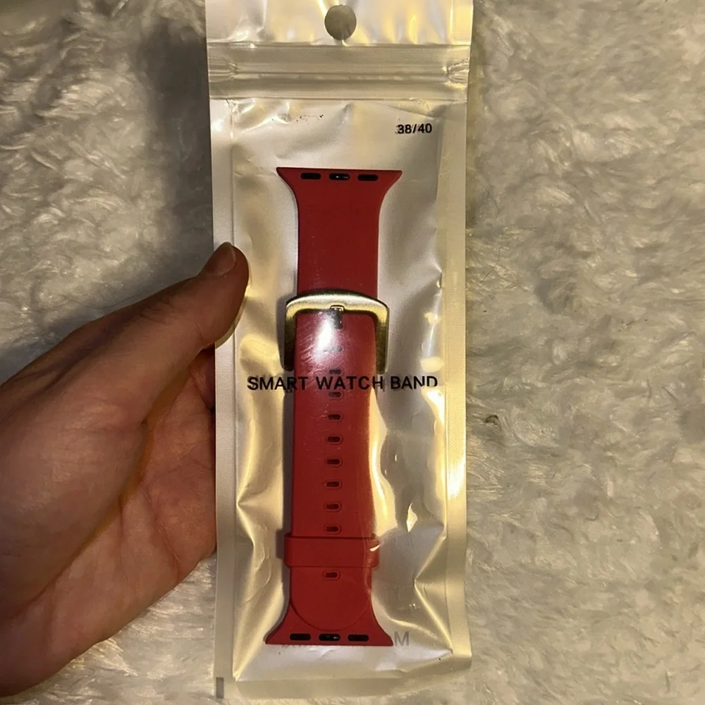 Smart watch band. Compatible with Apple Watch 40MM. Still in package. Never used